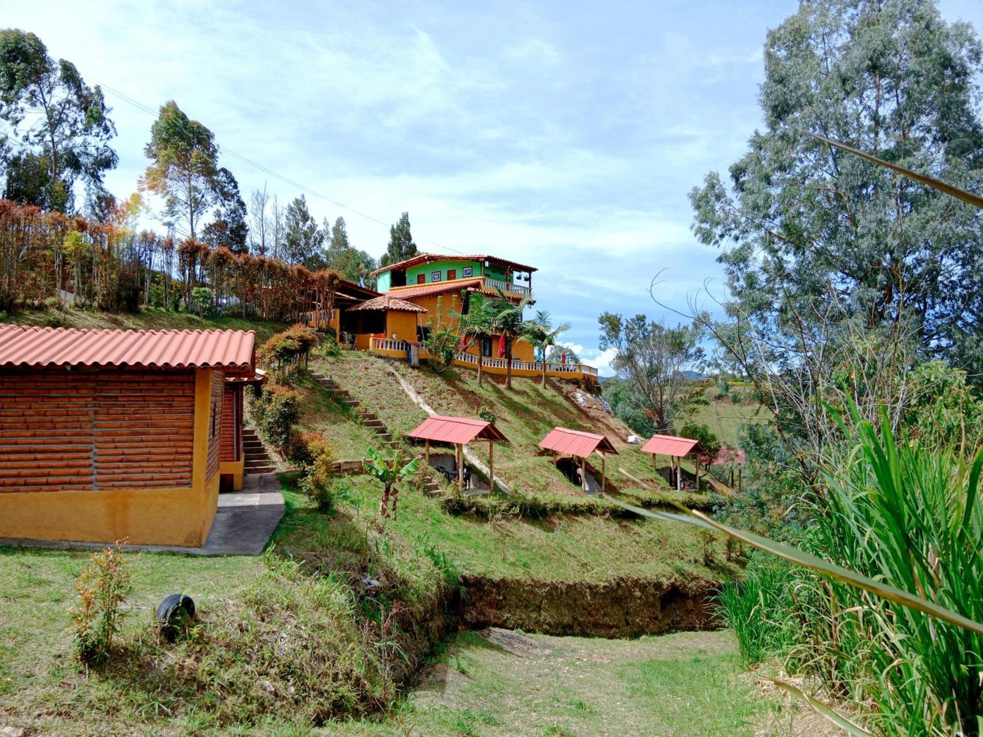 Vista Hermosa Eco Hostal Carmen de Viboral Exterior foto